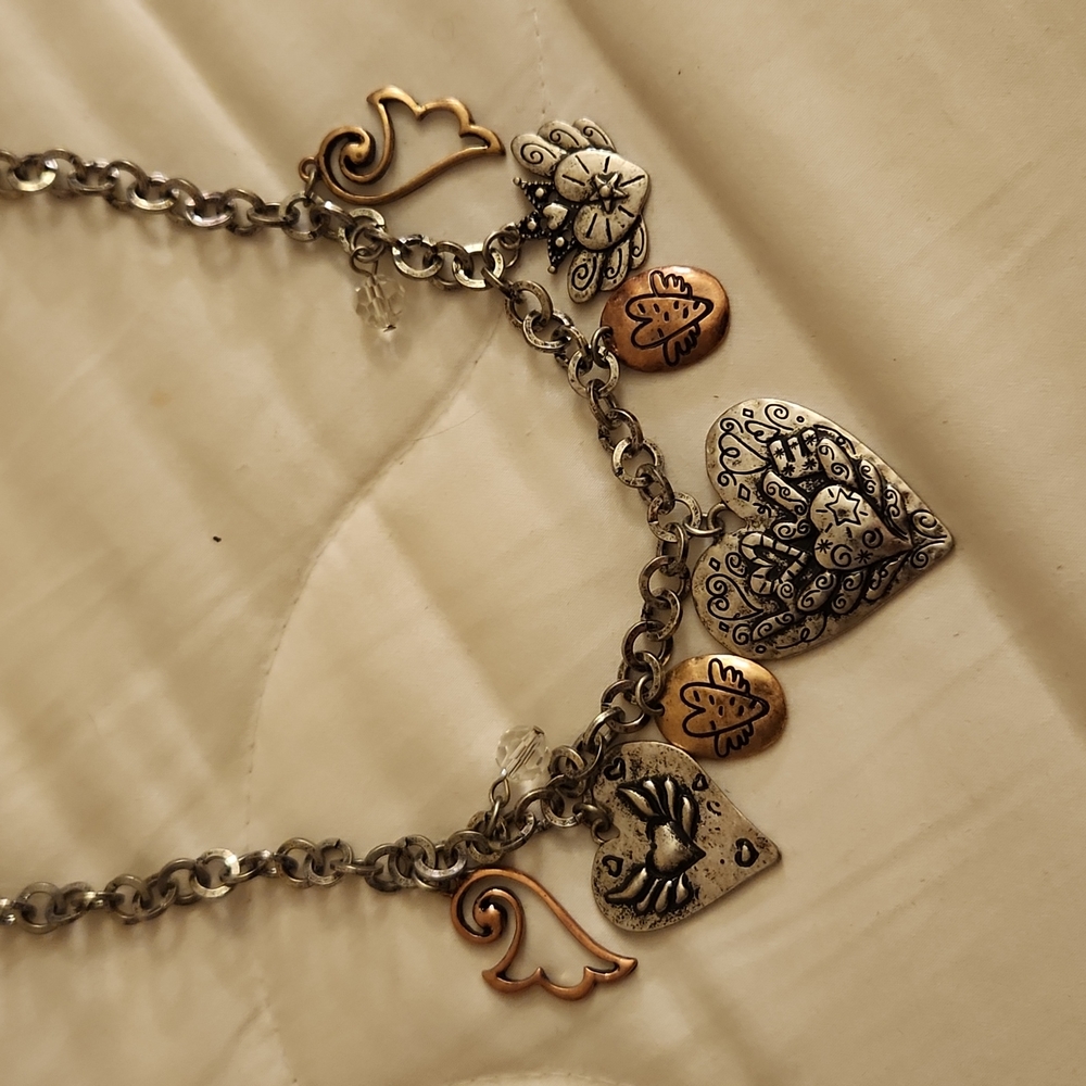 Express heart necklace